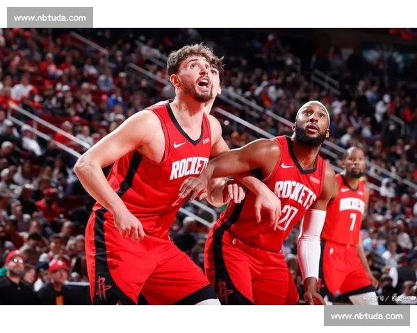 快船火箭强强对话西部格局再起波澜焦点之战球星表现左右胜负走势