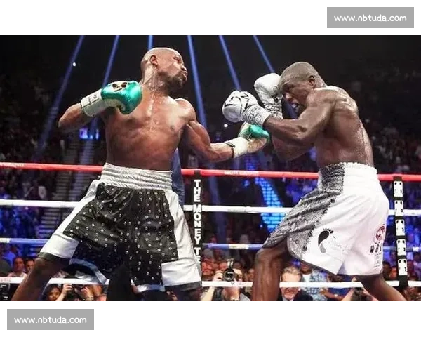 从梅威瑟对决嘴炮看拳击商业与话题性的巅峰博弈全球关注热度巅峰