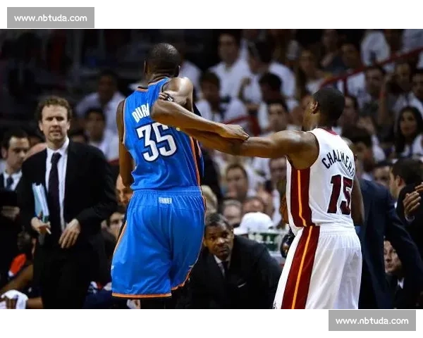 猛龙与雷霆正面对决新老势力碰撞引爆赛场焦点之夜看点十足备受瞩目